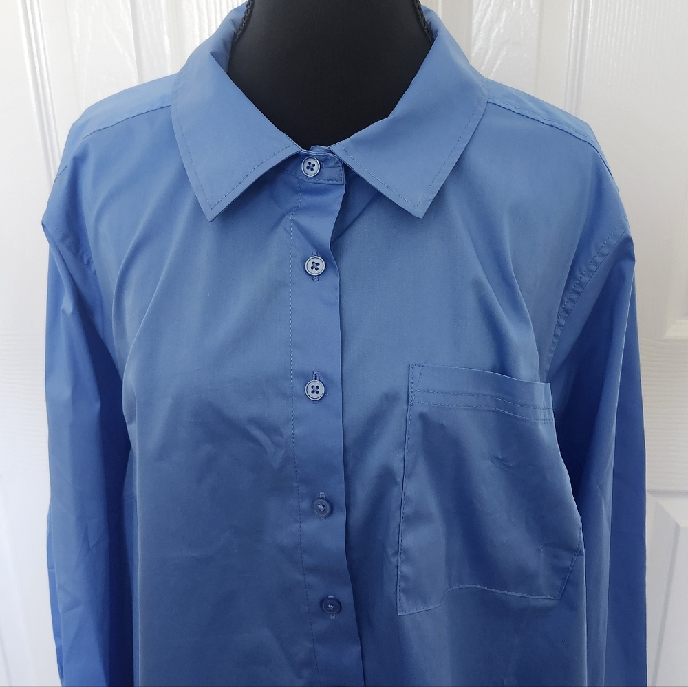 Torrid Size 2 Blue Long Sleeve Button Down Blouse